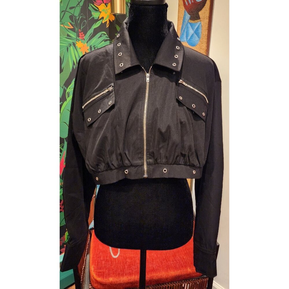 NEW Black Cropped Jacket With Zippered Pockets & Grommet Details - Size XL